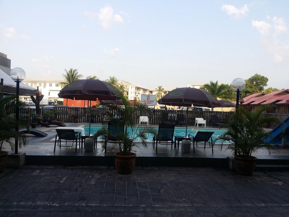 פנתאי צנאנג Langgura Baron Resort מראה חיצוני תמונה
